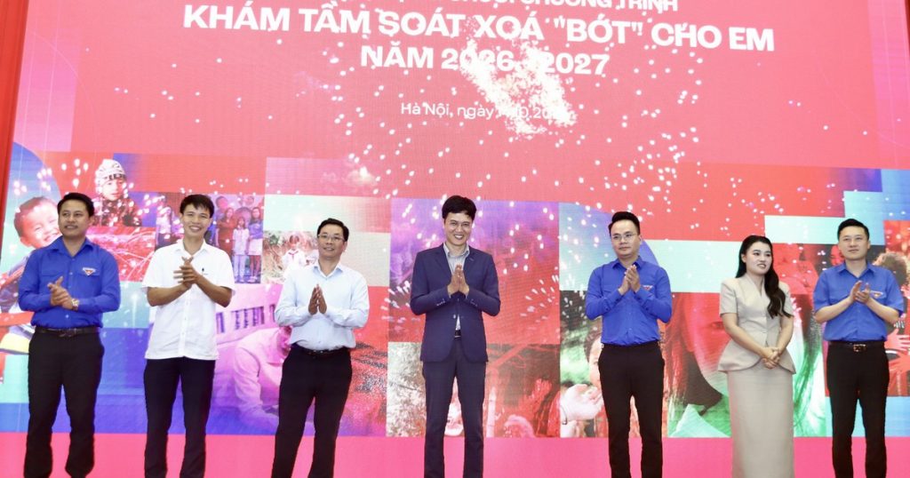 Trẻ có vết bớt bẩm sinh: Vì sao cần thăm khám sớm?