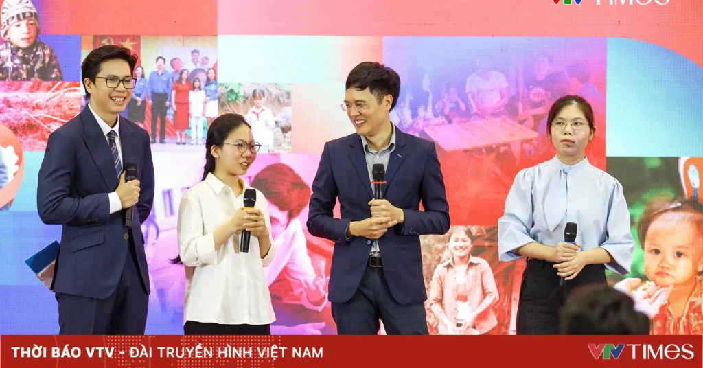 Từ mặc cảm đến nụ cười: Hành trình chữa lành những vết bớt cho em